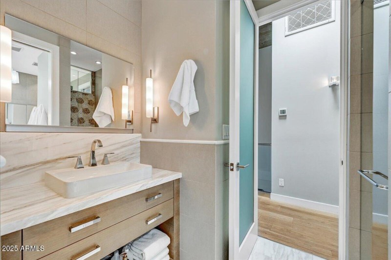 Guest Bath 2nd Level