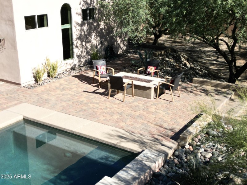 Backyard Fireplace 3