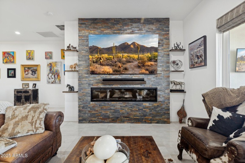 22-web-or-mls-6786-w-palomino-wy