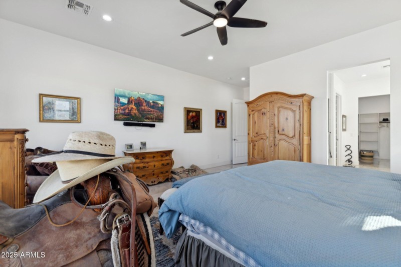 44-web-or-mls-6786-w-palomino-wy