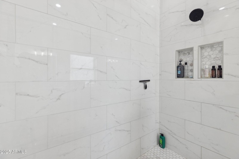 49-web-or-mls-6786-w-palomino-wy