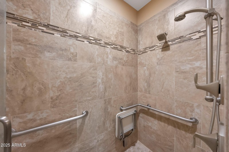 Guest house shower