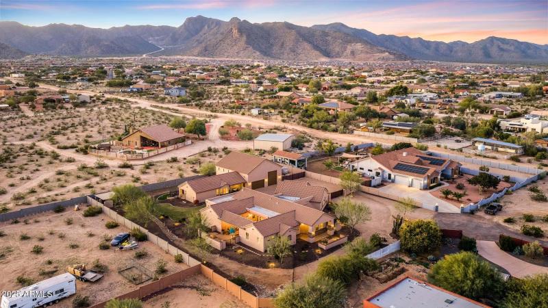 A fully fenced property