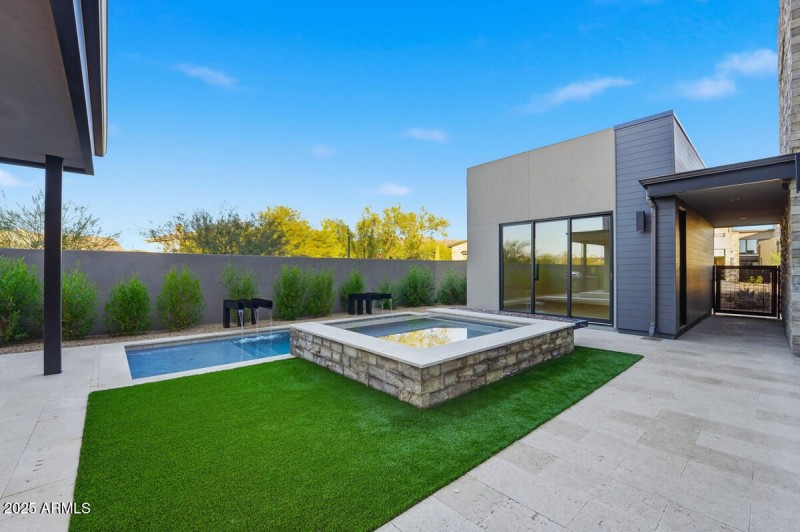 18576 N 92nd Pl-63 (1)