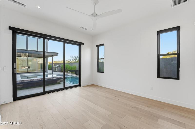 18576 N 92nd Pl-57 (2)