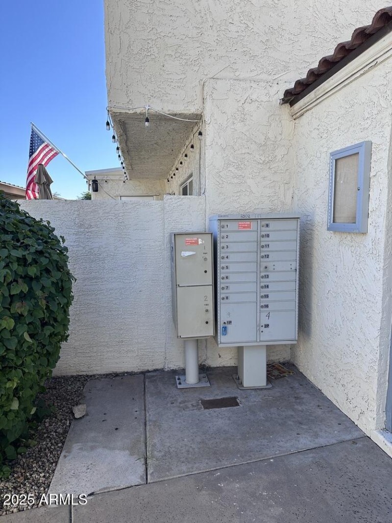 Cluster mailboxes