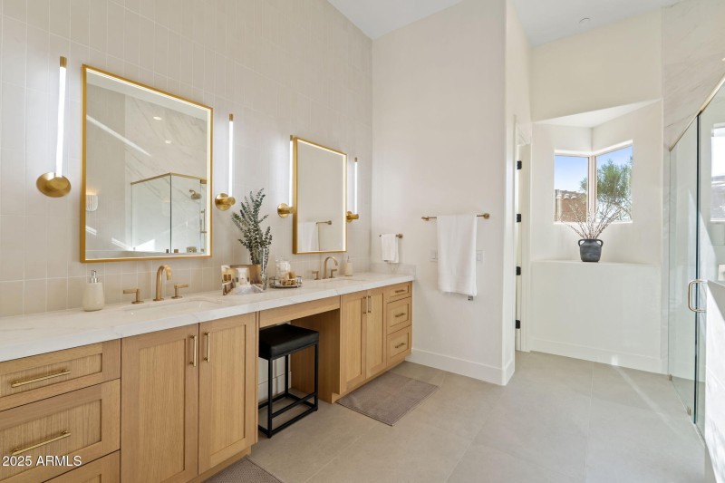 54-web-or-mls-DSC_5002