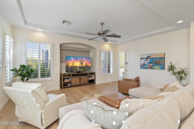 19-web-or-mls-DSC_9019