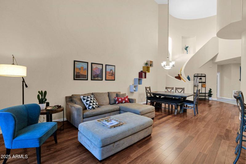 2-web-or-mls-P1404498