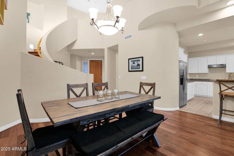 6-web-or-mls-P1404493