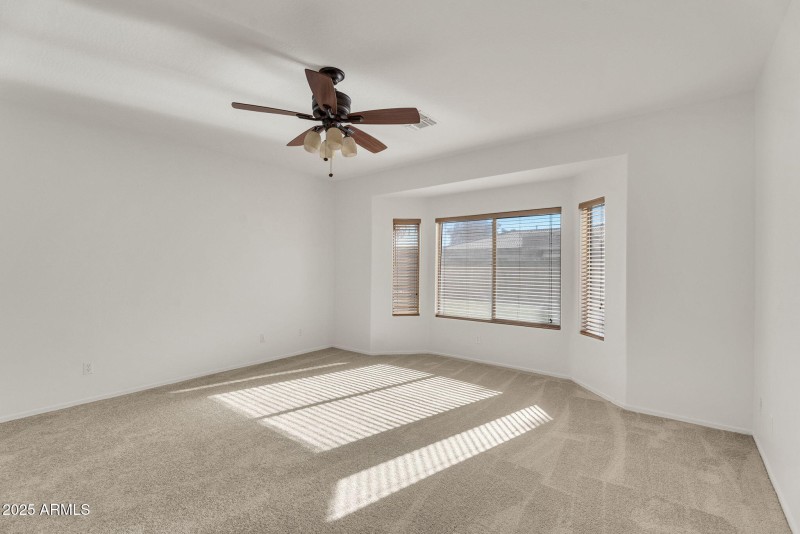 21-web-or-mls-21279 E Twin Acres Dr -22