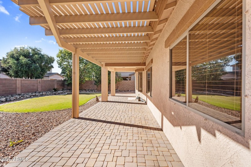 46-web-or-mls-21279 E Twin Acres Dr -41