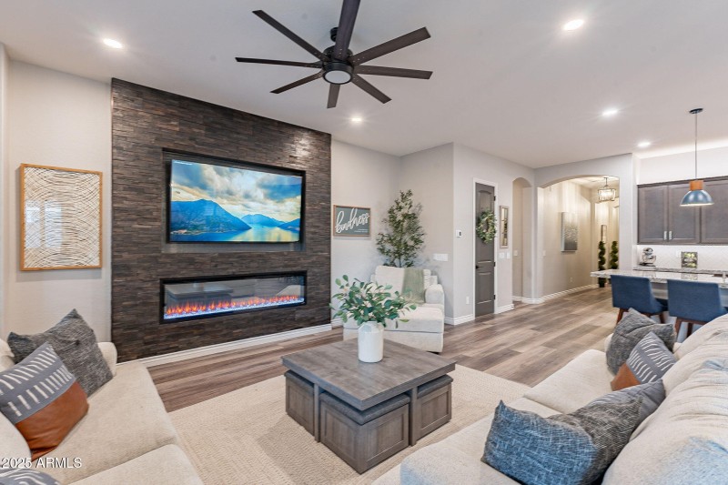 24-web-or-mls-Reins-24