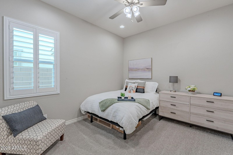 42-web-or-mls-Reins-42