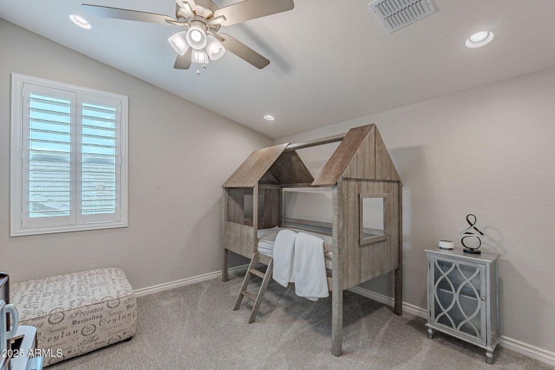 49-web-or-mls-Reins-49