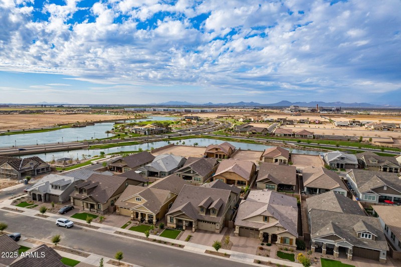 88-web-or-mls-Reins-aerial-12