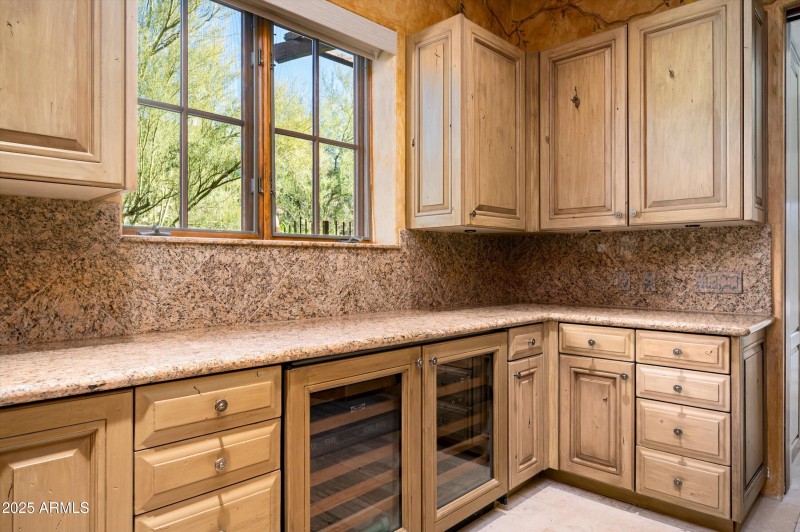 27-10072 E Blue Sky Dr-27