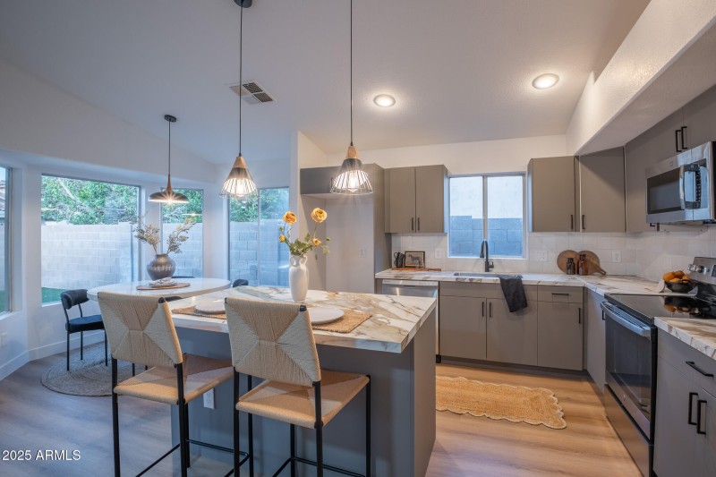 Catclaw Listing Pics 6