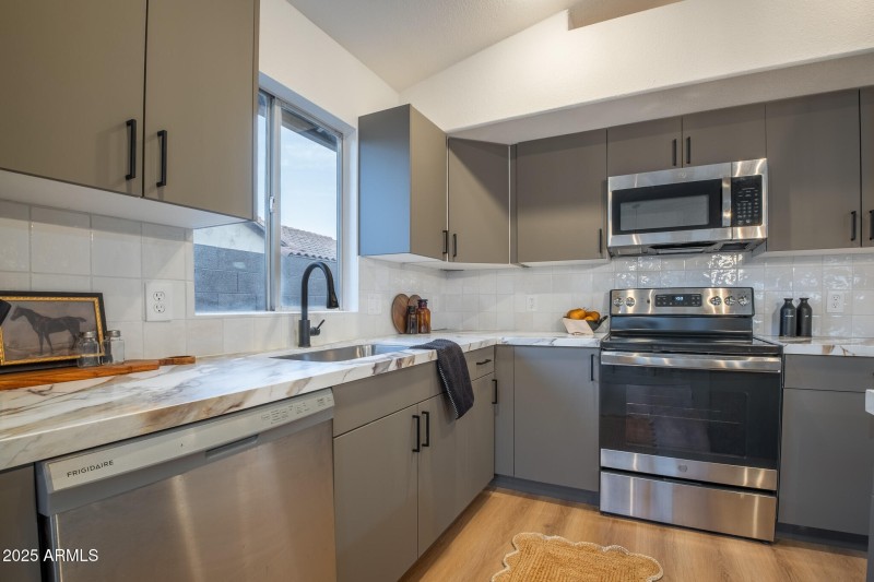 Catclaw Listing Pics 8