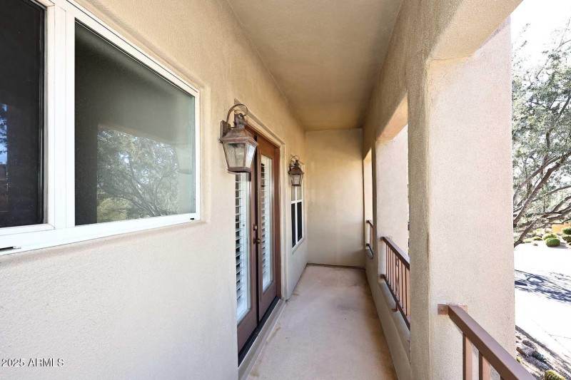 Guest Bedroom-Balcony