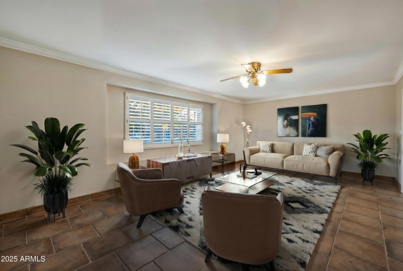 Entertainers front room