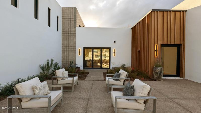 2 READY FOR NUMBER CTYD FROM MK