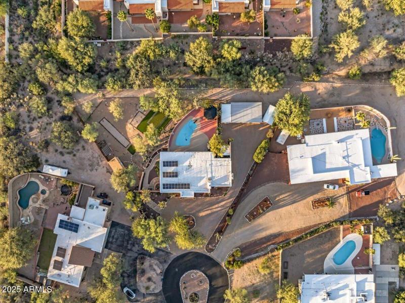 05-DJI_20251031165425_0091_D