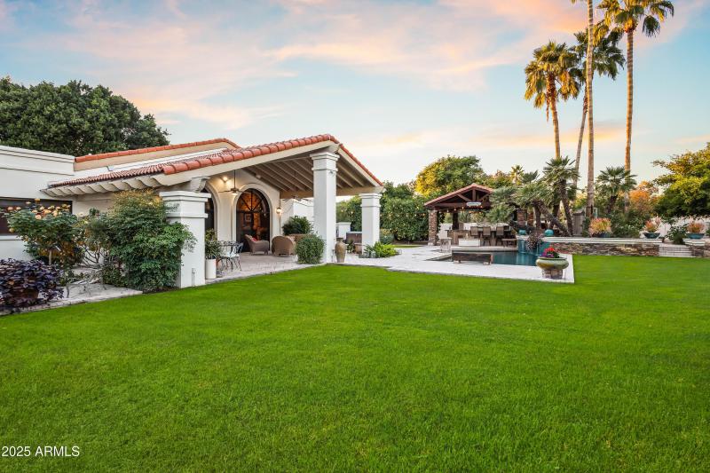 BACKYARD - REAR PATIO VIEW TWILIGHT