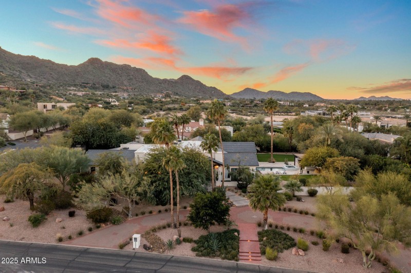 32-web-or-mls-DJI_0937