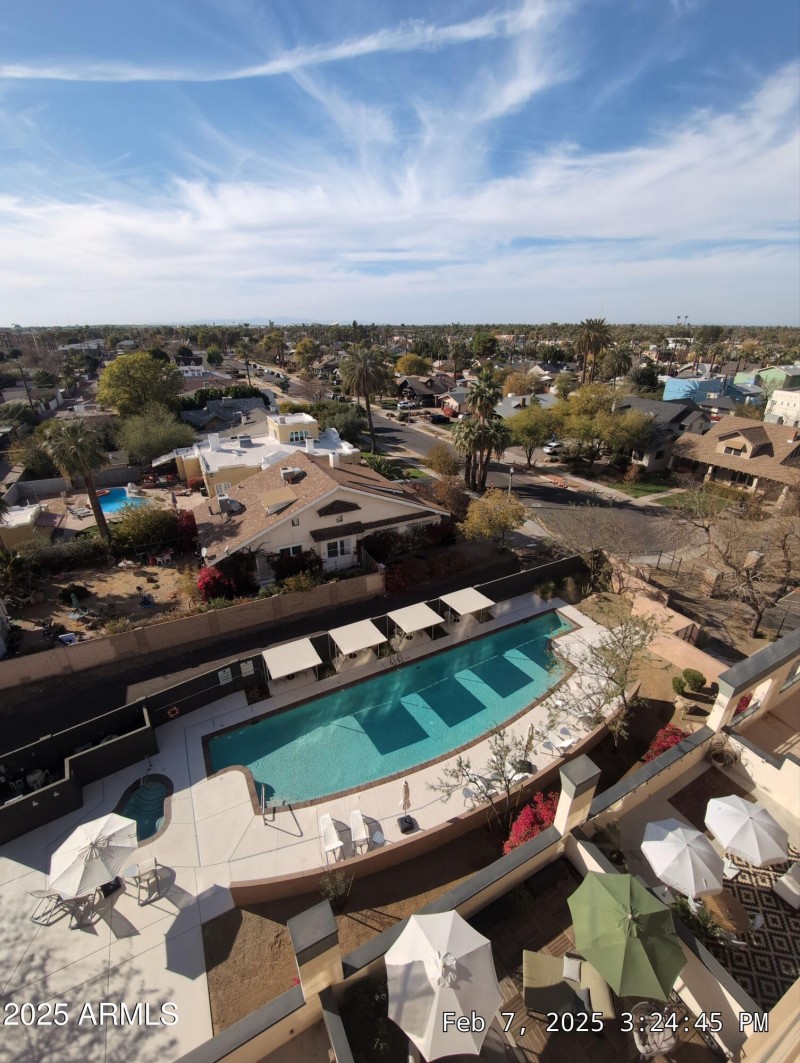 0a05c8c9-0f0d-4ca1-aff7-28097d804eb8