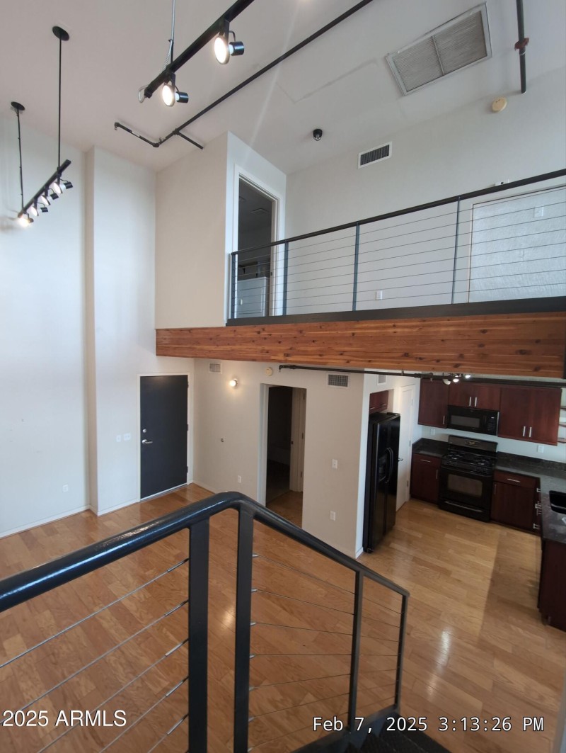 ea2db316-62aa-487a-9ee1-ba0b830a8dbd