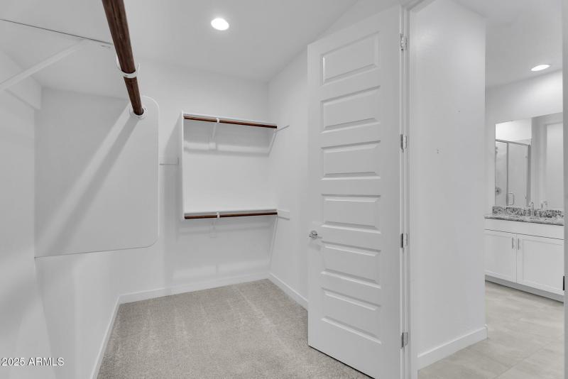 26-web-or-mls-Flower-26