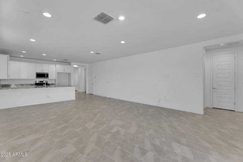 5-web-or-mls-Flower-5