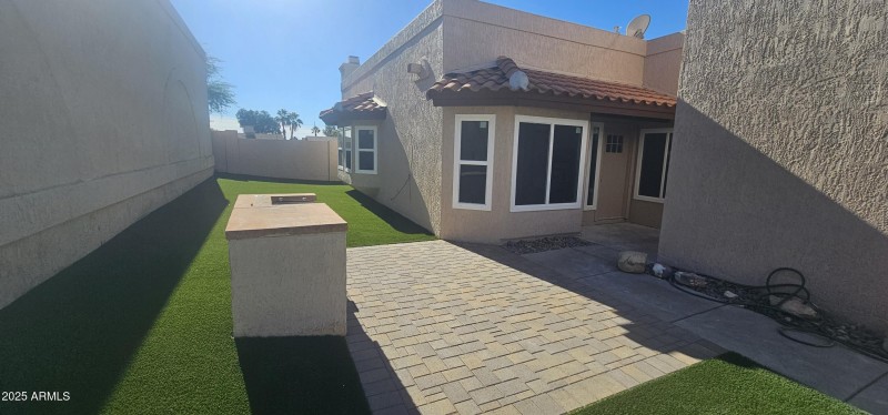Large Yard with Turf and BBQ