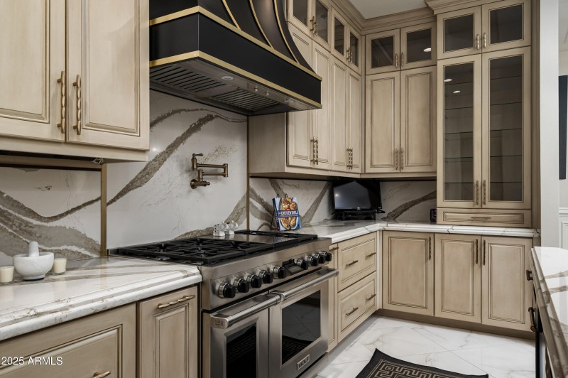 6500 E Fanfol Dr -19