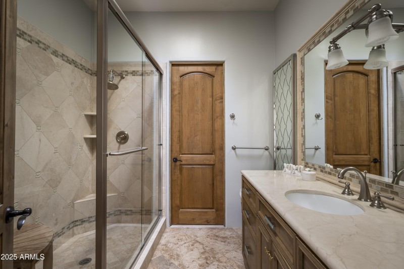 6500 E Fanfol Dr -35