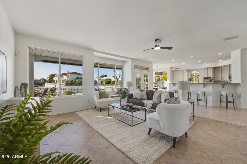 20652_N_53RD_AVE_1st_012