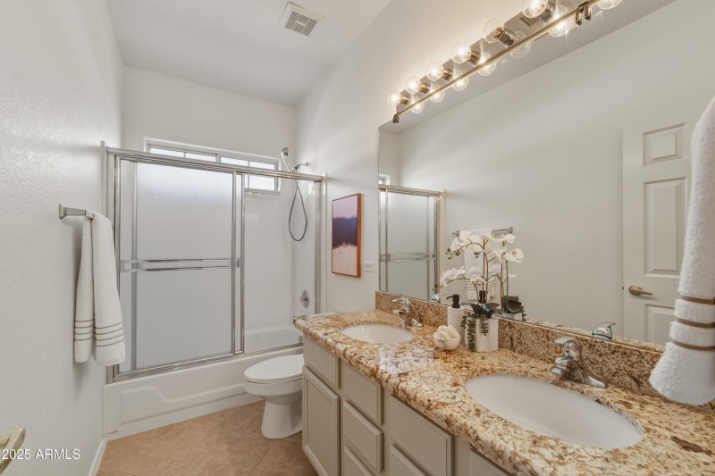 20652_N_53RD_AVE_2nd_016