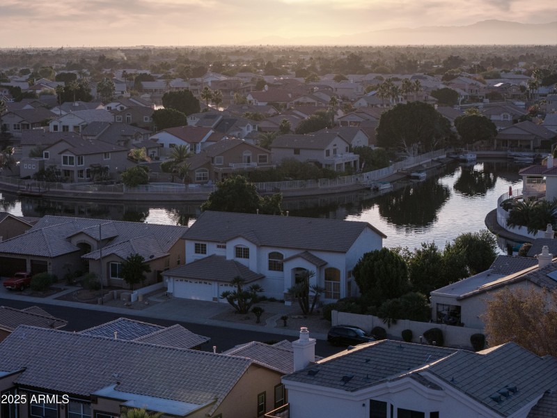 20652_N_53RD_AVE_Outd_003