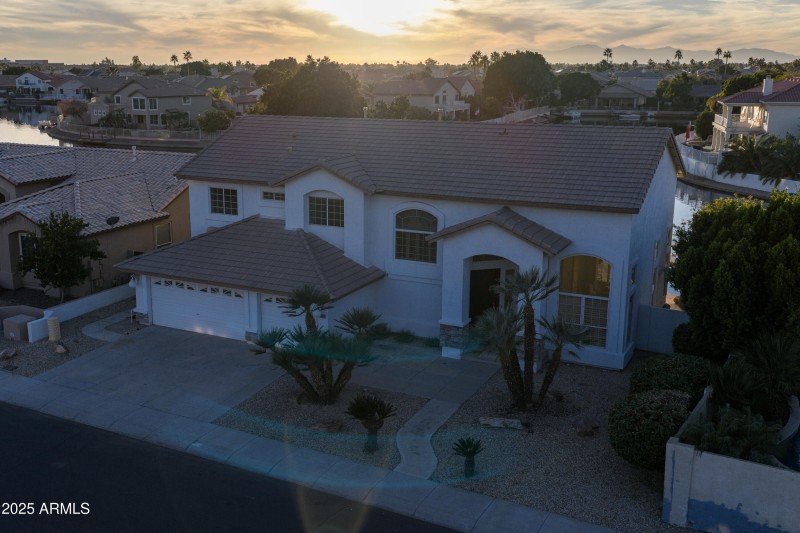 20652_N_53RD_AVE_Outd_004