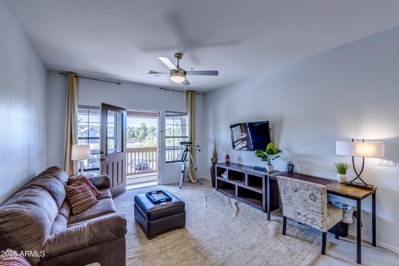 2353 Quarter Horse Trail #238__017