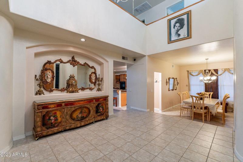 Entry way toward formal dining room