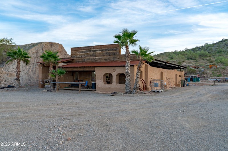 54-Workshop Front View