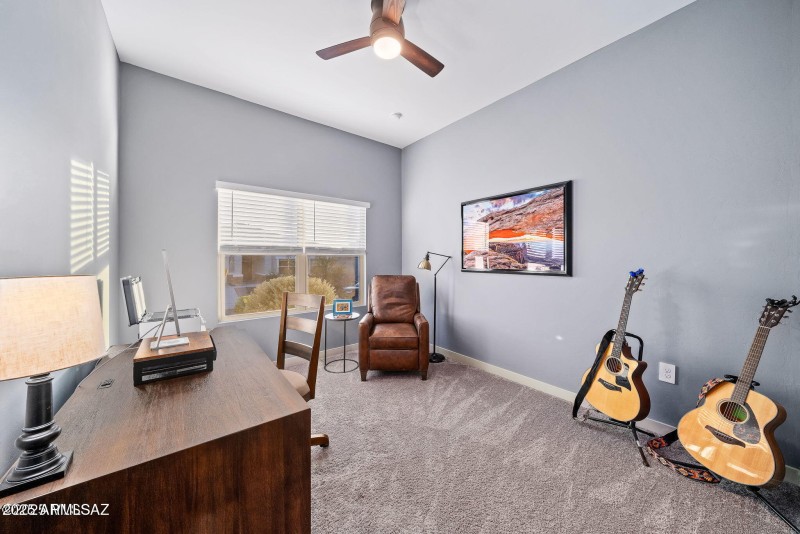 5436 W Beacon Hill Drive