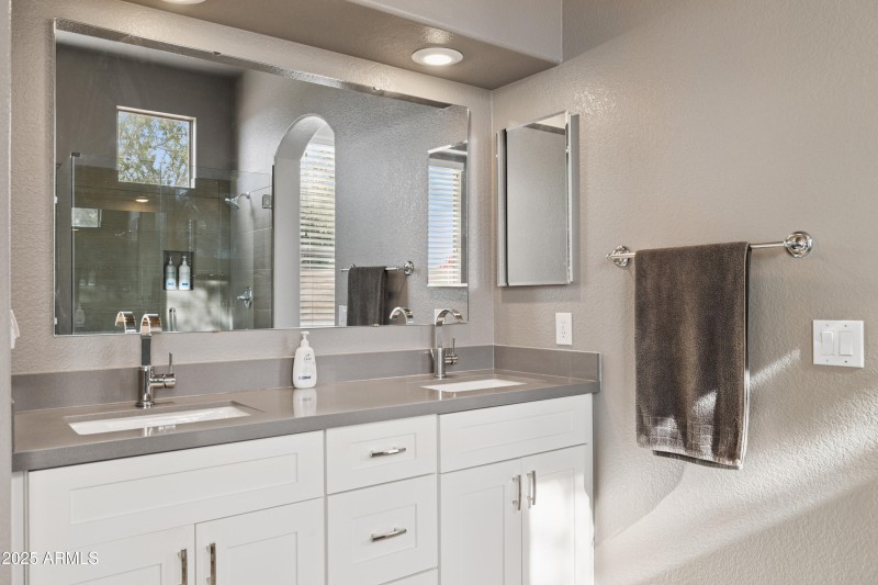 25-print-21531-n-72nd-pl