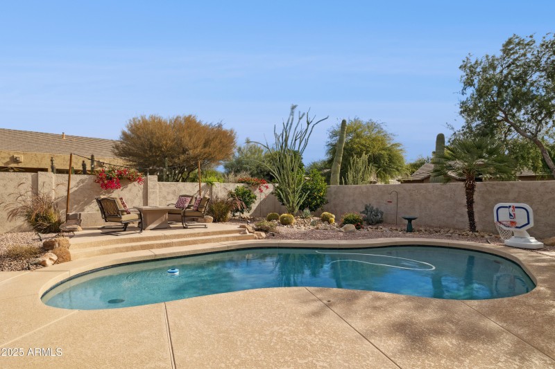 33-print-21531-n-72nd-pl