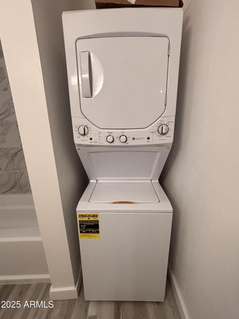 Unit 7 Washer/Dryer