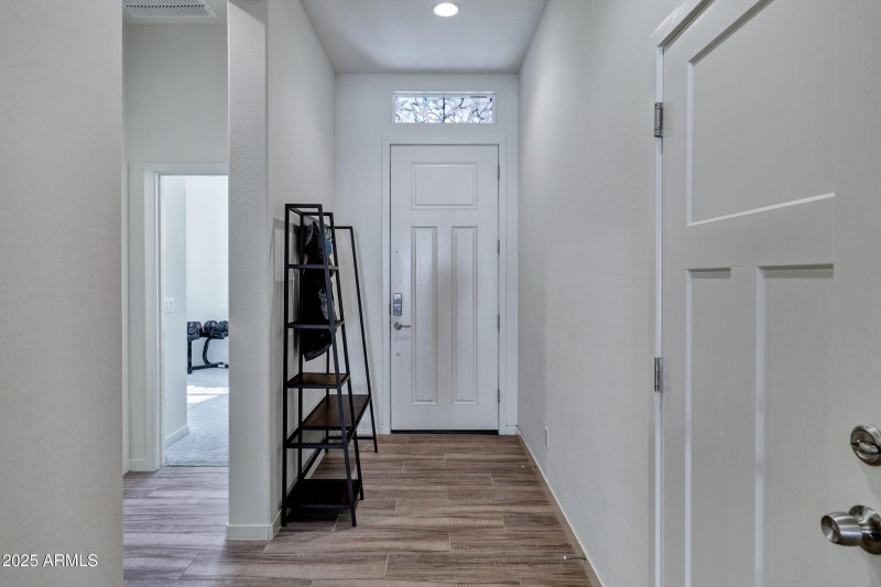 10104 E Nichols Ave-7