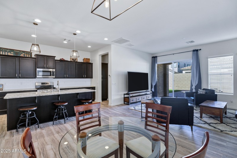 10104 E Nichols Ave-14