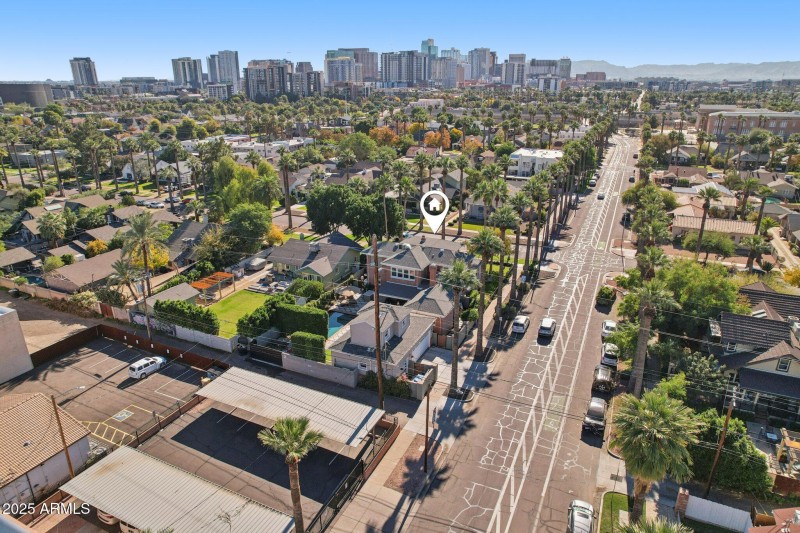 86-web-or-mls-W Lynwood St-S1412-086